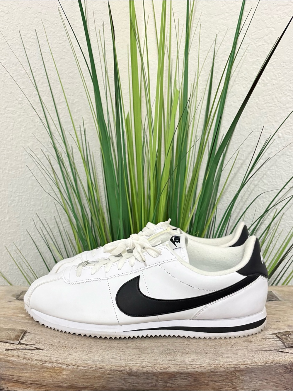 Nike Cortez Leather White Black Forest Gump Sneakers